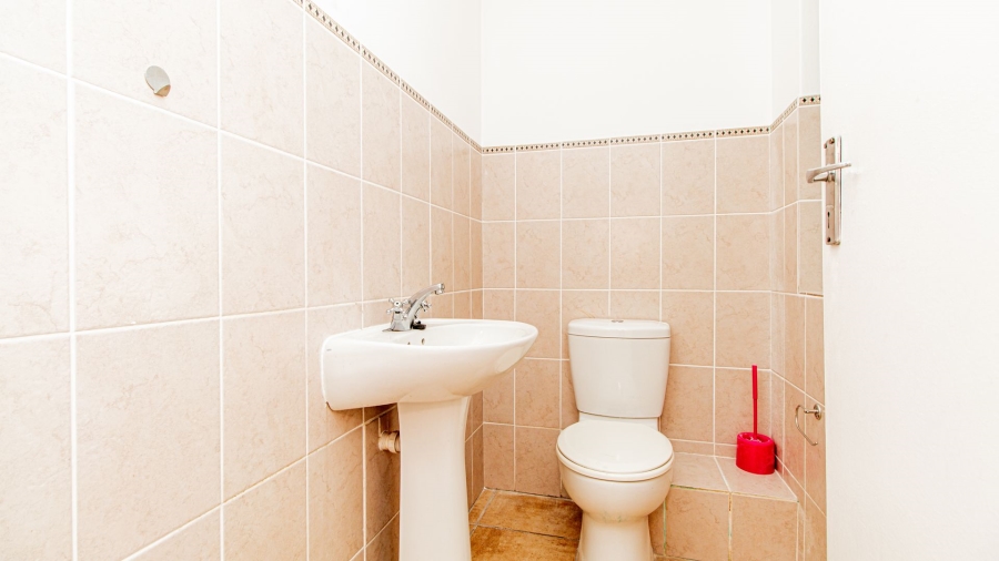 3 Bedroom Property for Sale in Meedingsride Western Cape